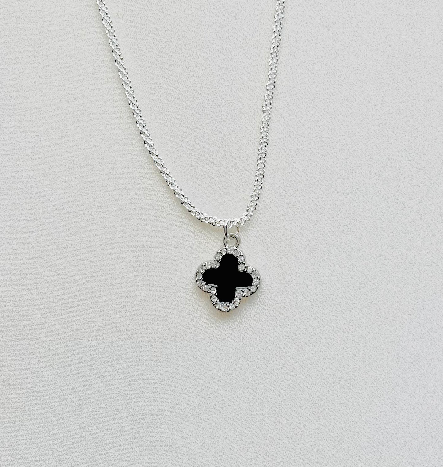 Luck’s Embrace: Silver Clover Pendant Necklace